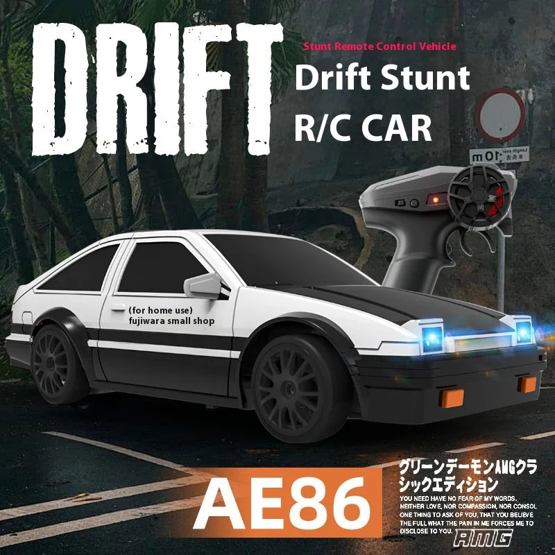 High-Speed 1/24 Mini RC Drift Car - Ultimate Stunt Toy