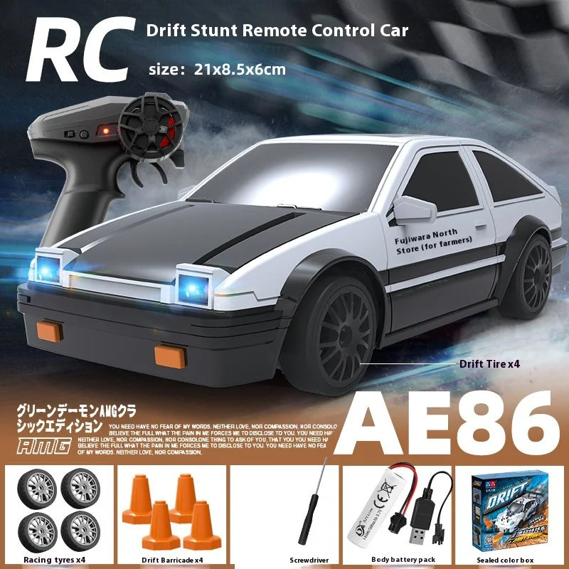 High-Speed 1/24 Mini RC Drift Car - Ultimate Stunt Toy